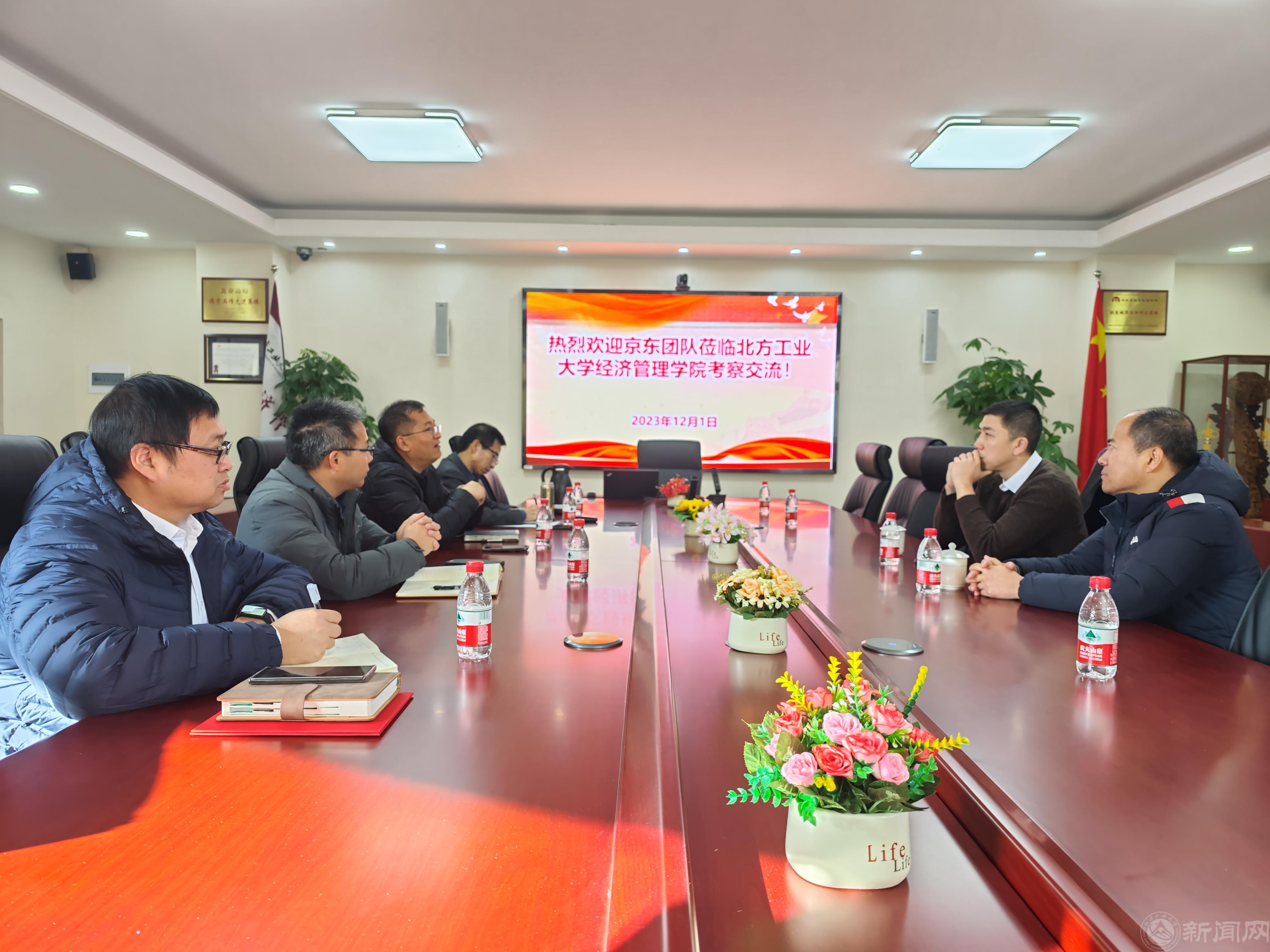 6ec4972c51510850239865d318d22c6.jpg 6ec4972c51510850239865d318d22c6.jpg