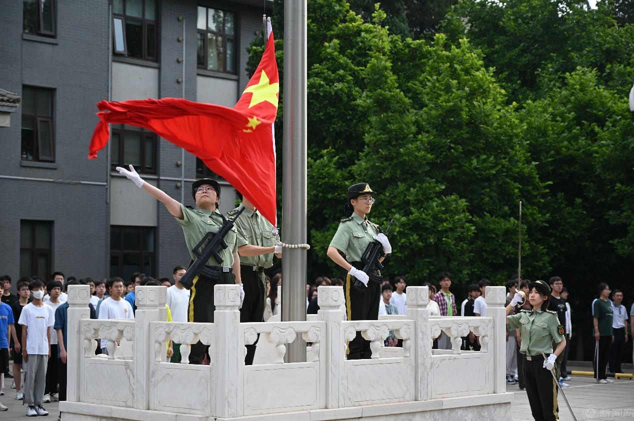 图片2.png 图片2.png