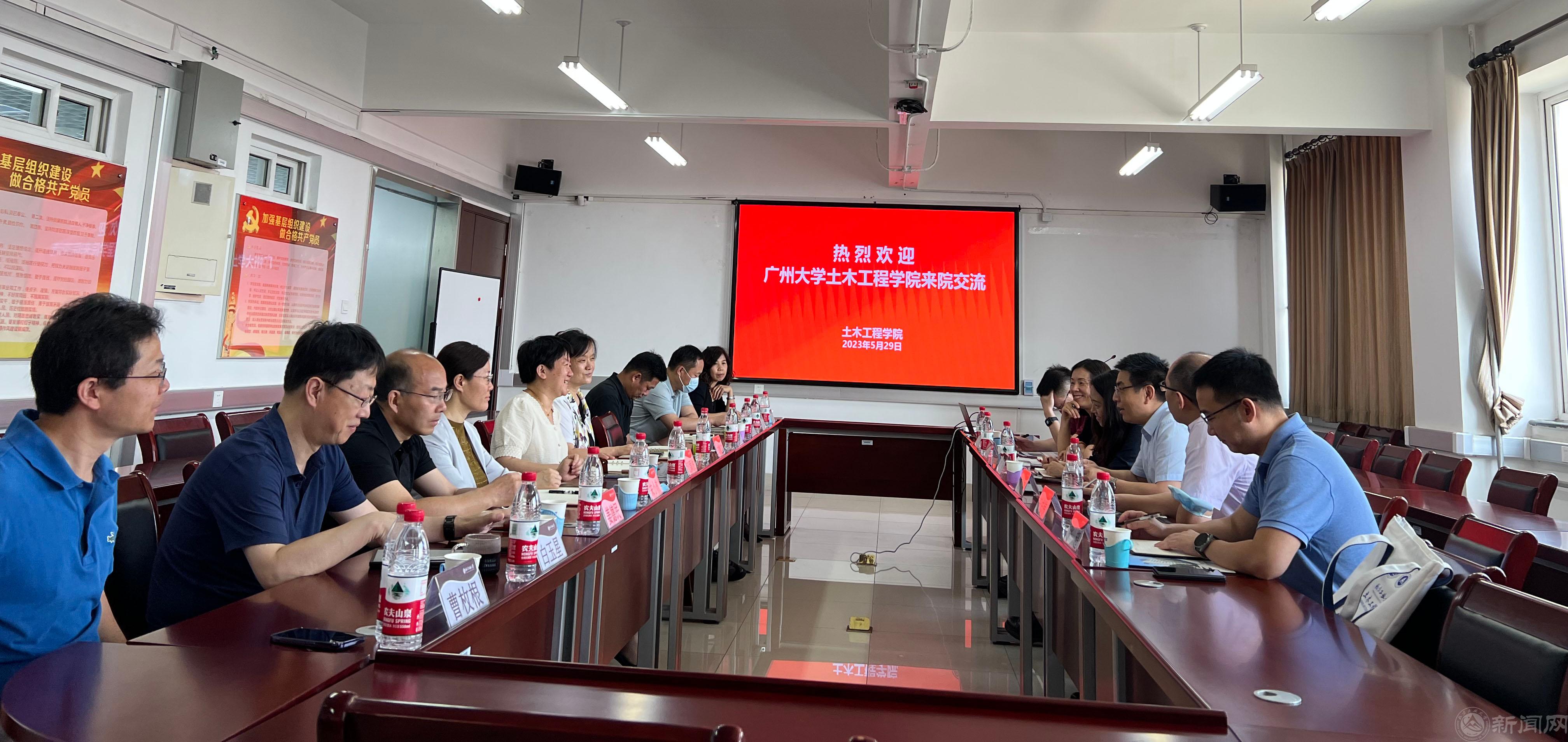 新闻2.jpg 新闻2.jpg