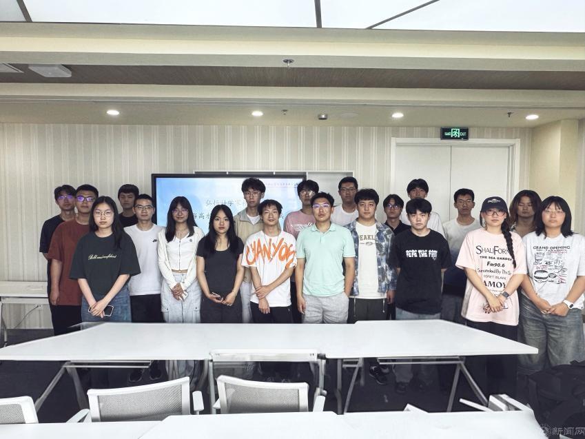 新闻1.jpg 新闻1.jpg