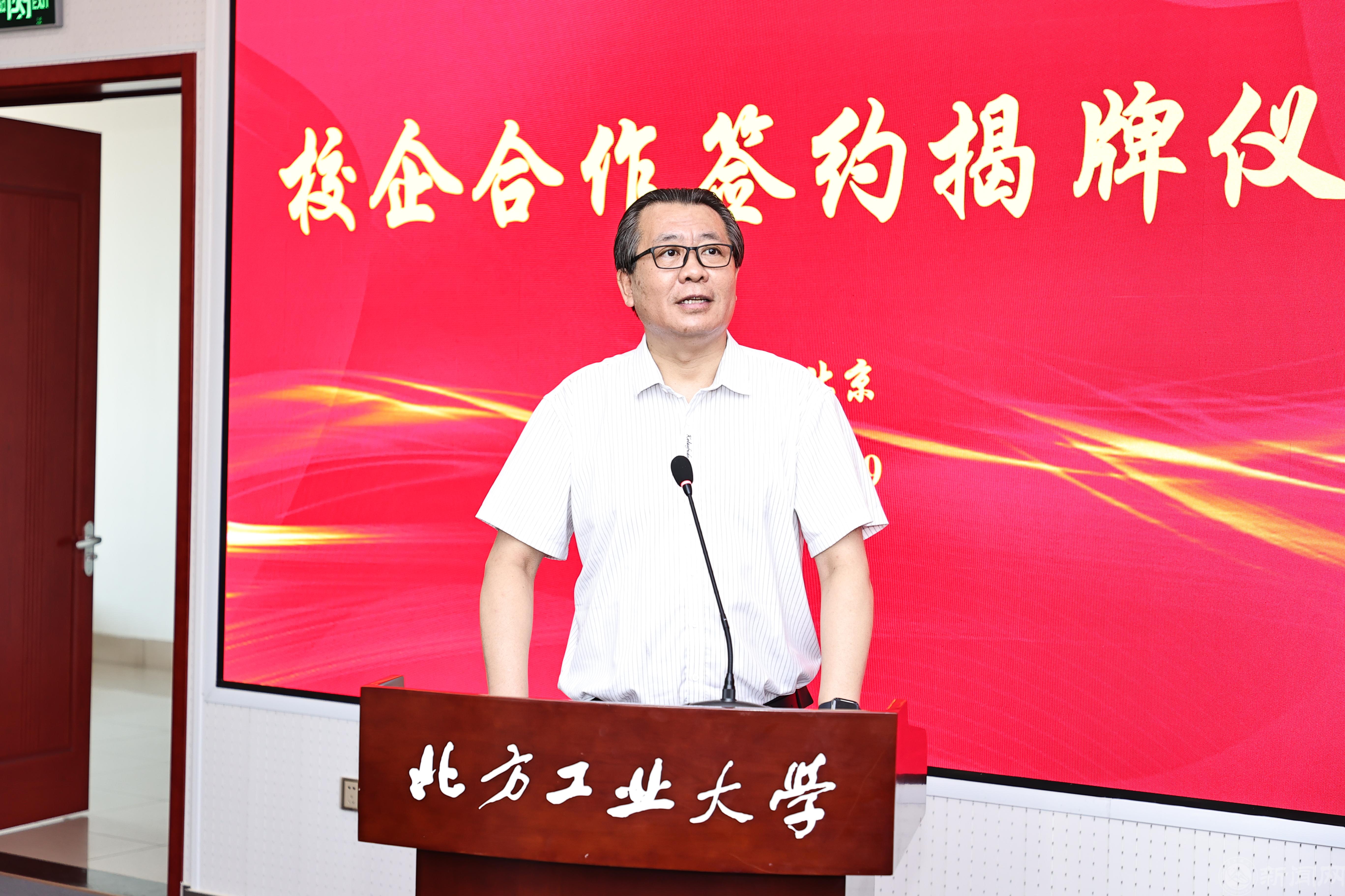 AG8I1817.JPG AG8I1817.JPG