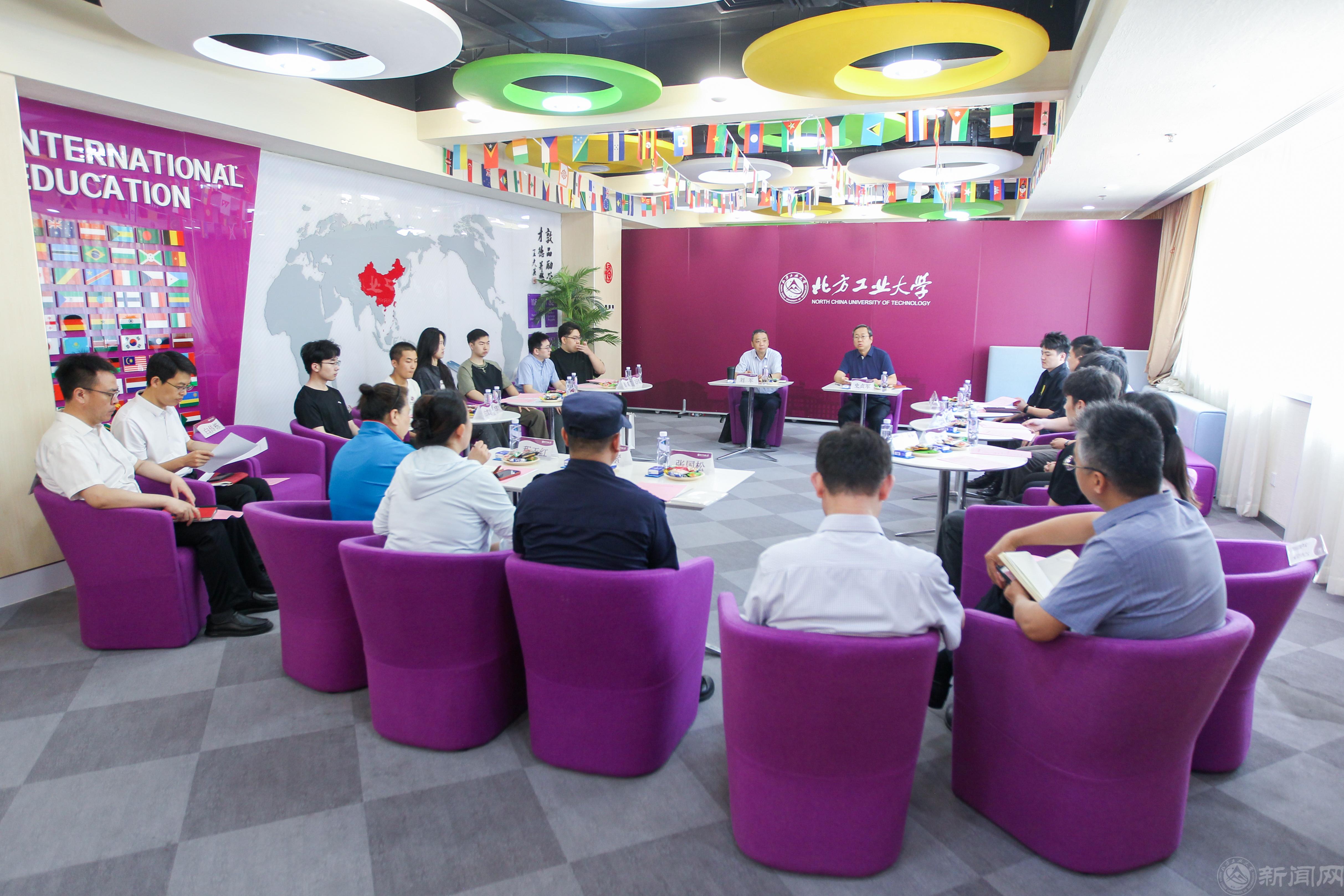 全景.jpg 全景.jpg