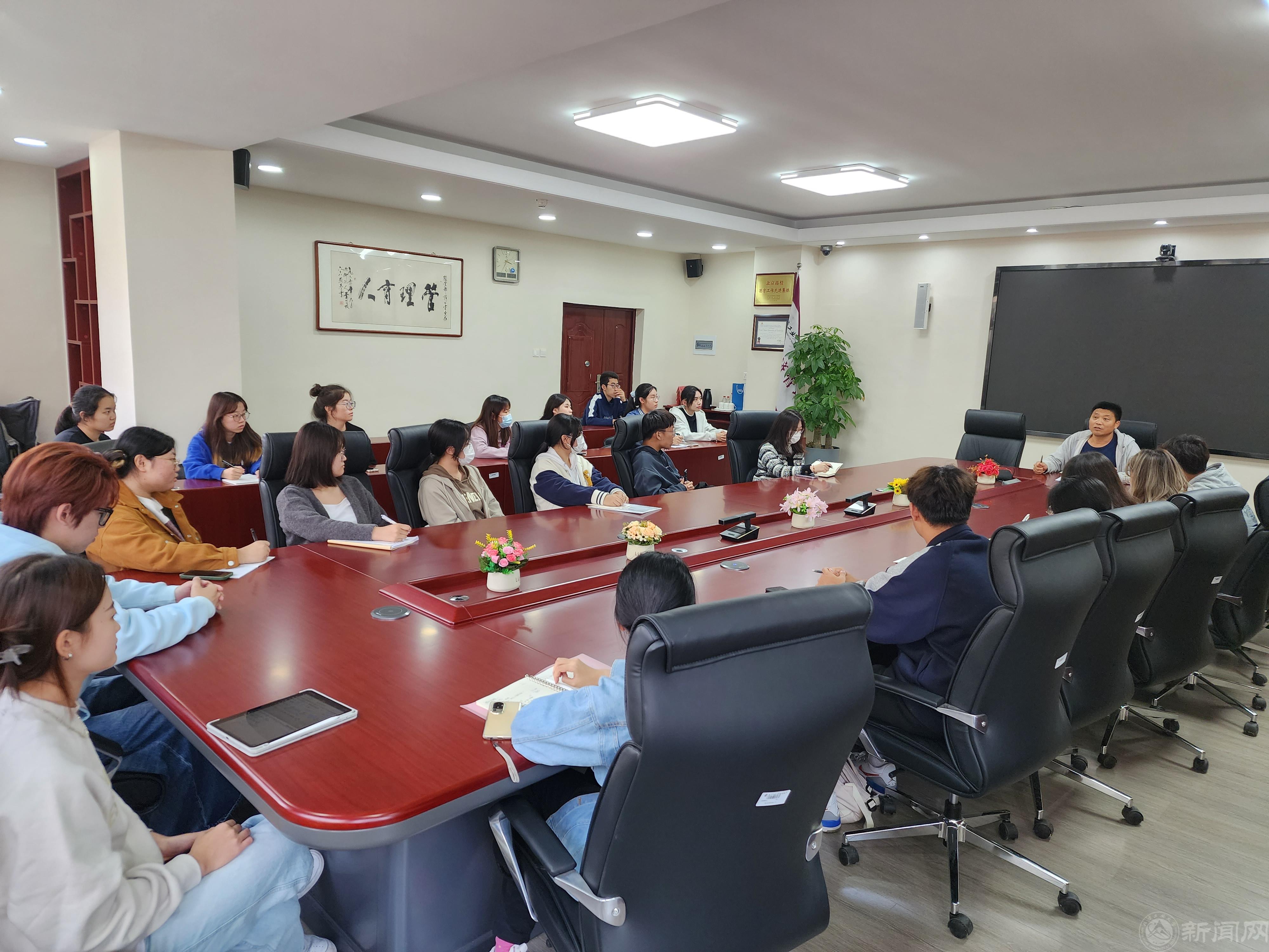 1bde08535e0285b999bfdea2573024a.jpg 1bde08535e0285b999bfdea2573024a.jpg